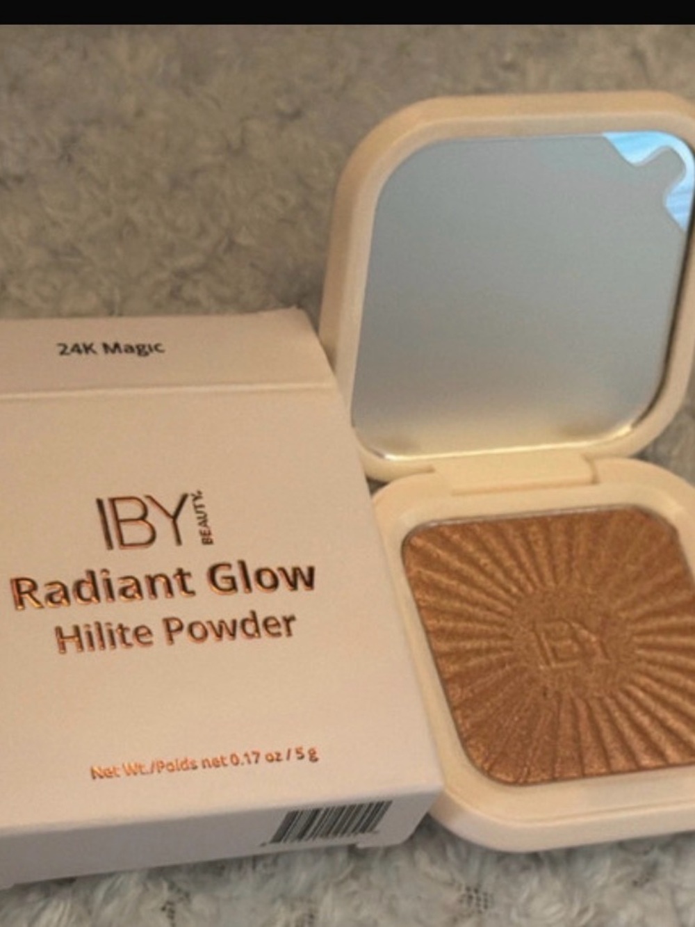 IBY Radiant Glow Highlighter Powder — Warm Bronze Glow